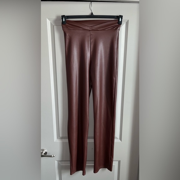 Pretty Little Thing Womens Pants Skinny Faux Leather Brown Elastic Waist - Picture 2 of 4